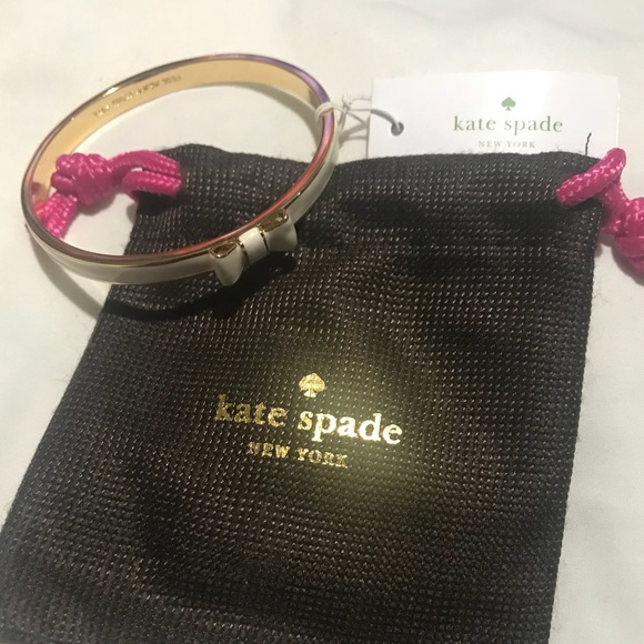 Kate Spade Take a Bow White Gold Bangle/Bracelet - Picture 3 of 6